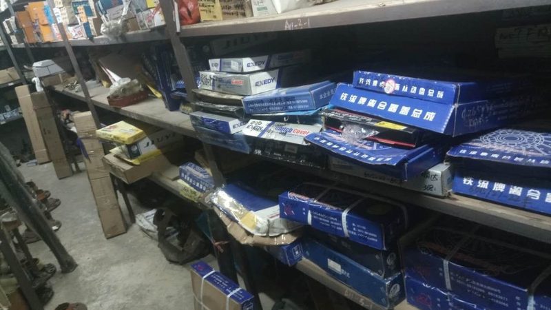 汽车用品加盟代理：了解行业门槛与关键要素**
